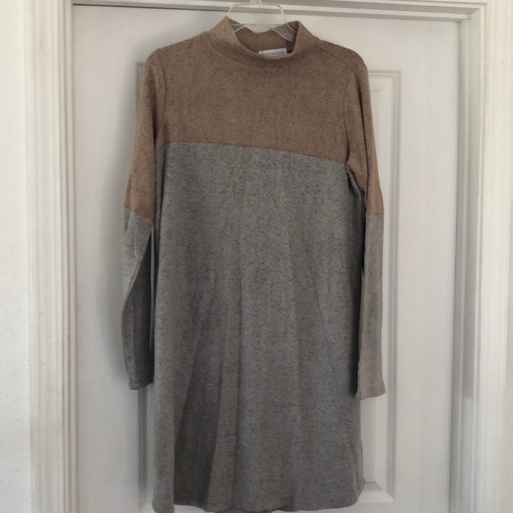 Socialite Mock 🐢neck Dress NWT! Perfect for fall!